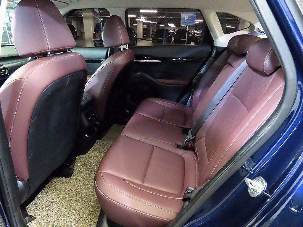 KIA Seltos - Vista 7