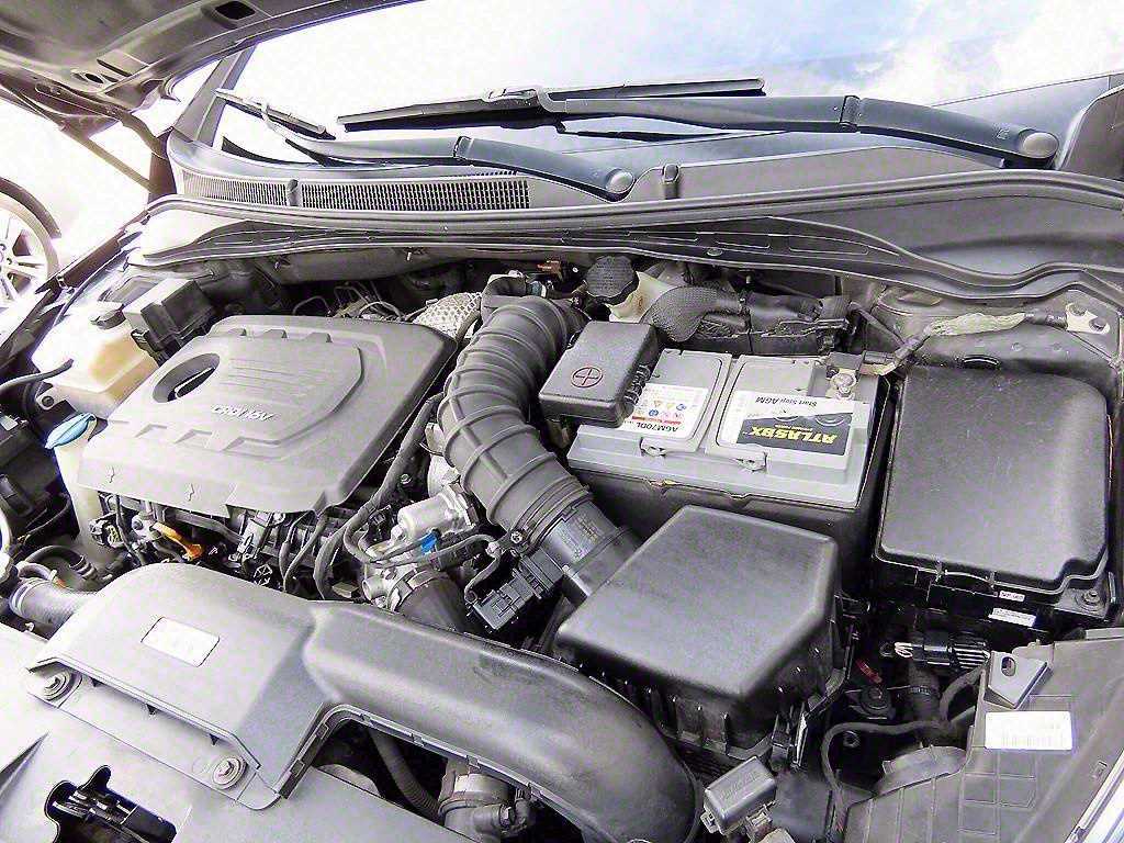 HYUNDAI i40 2016 Negro - Importación desde Corea - HF Imports Iquique - Foto 19