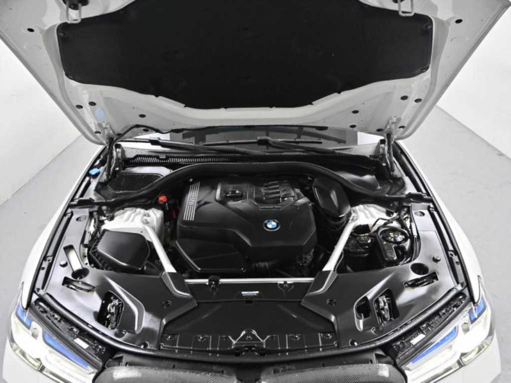 BMW 5 Series - Vista 6