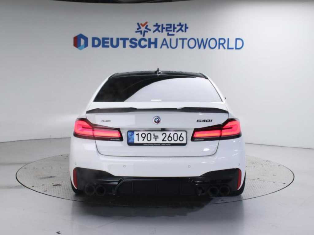 BMW 5 Series - Vista 4