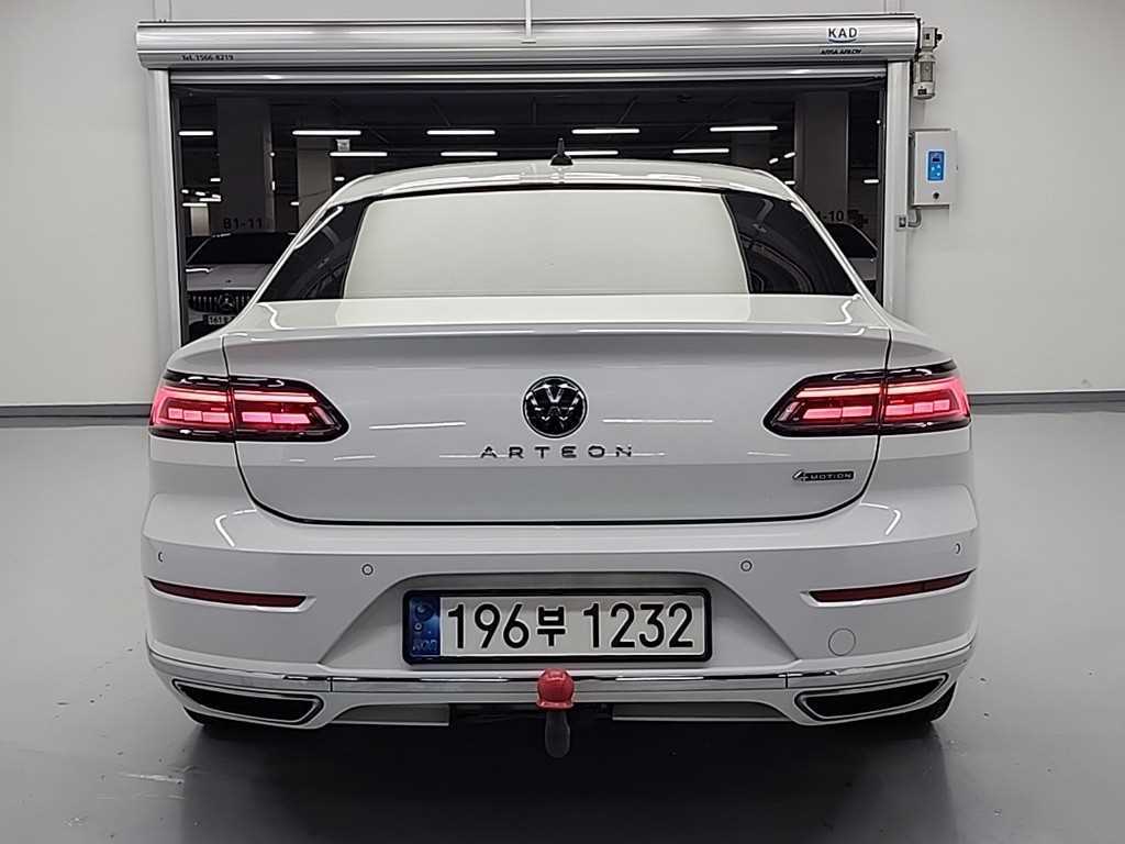 Volkswagen Arteon - Vista 5