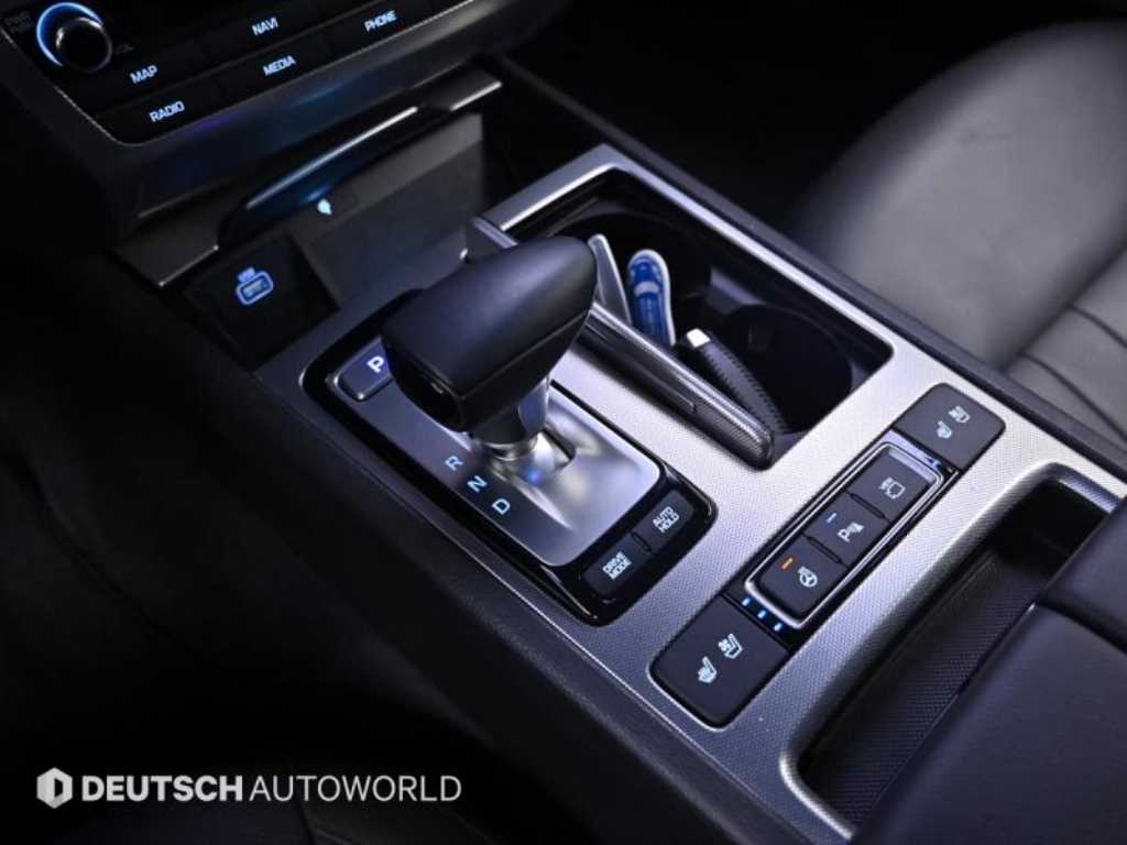 Genesis G80 - Vista 9