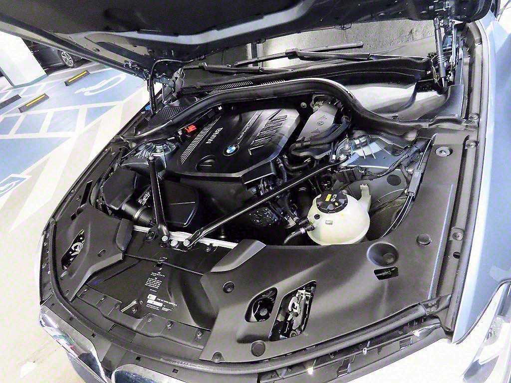 BMW 5 Series 2018 Gris - Importación desde Corea - HF Imports Iquique - Foto 18