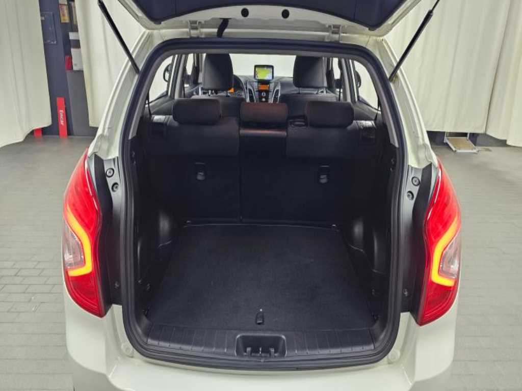 Ssangyong Korando 2016 Blanco - Importación desde Corea - HF Imports Iquique - Foto 20