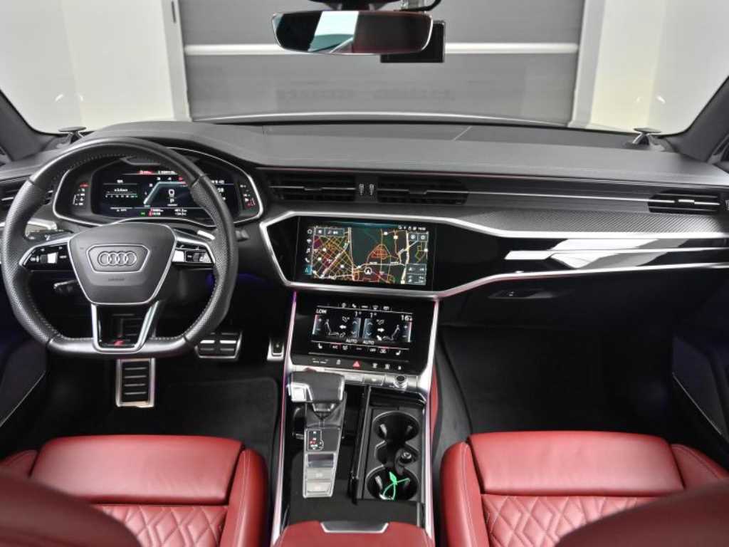 Audi S6 - Vista 7
