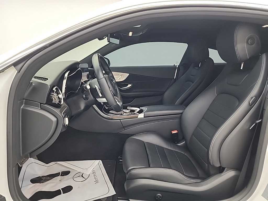 Mercedes Benz C Class - Vista 11