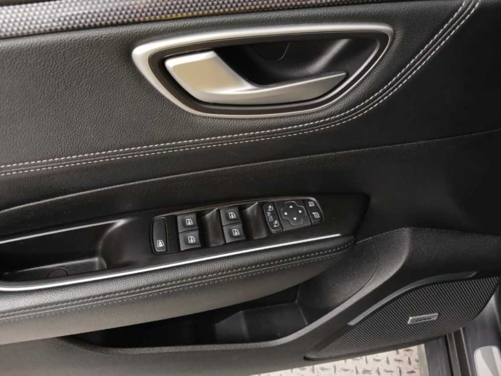 SAMSUNG SM6 - Vista 9