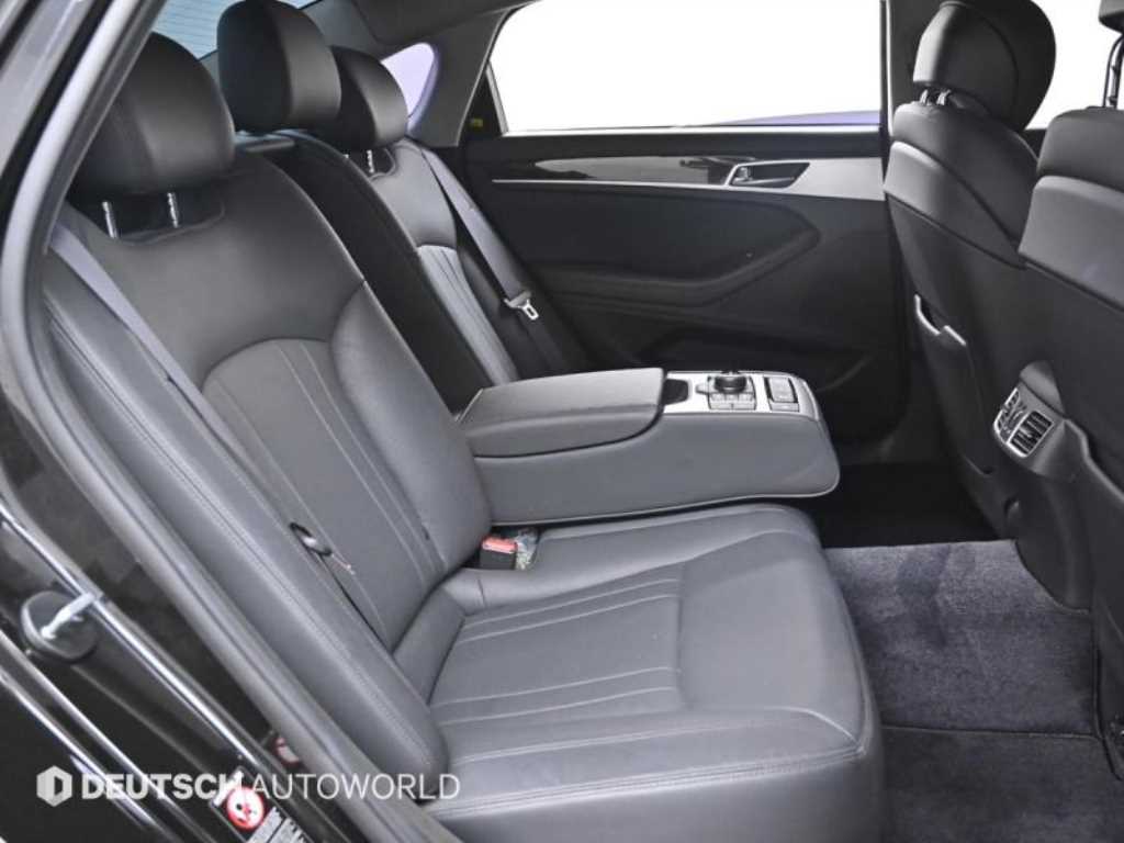 Genesis G80 - Vista 12