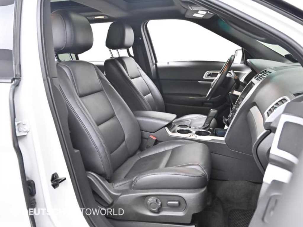 Ford Explorer - Vista 10