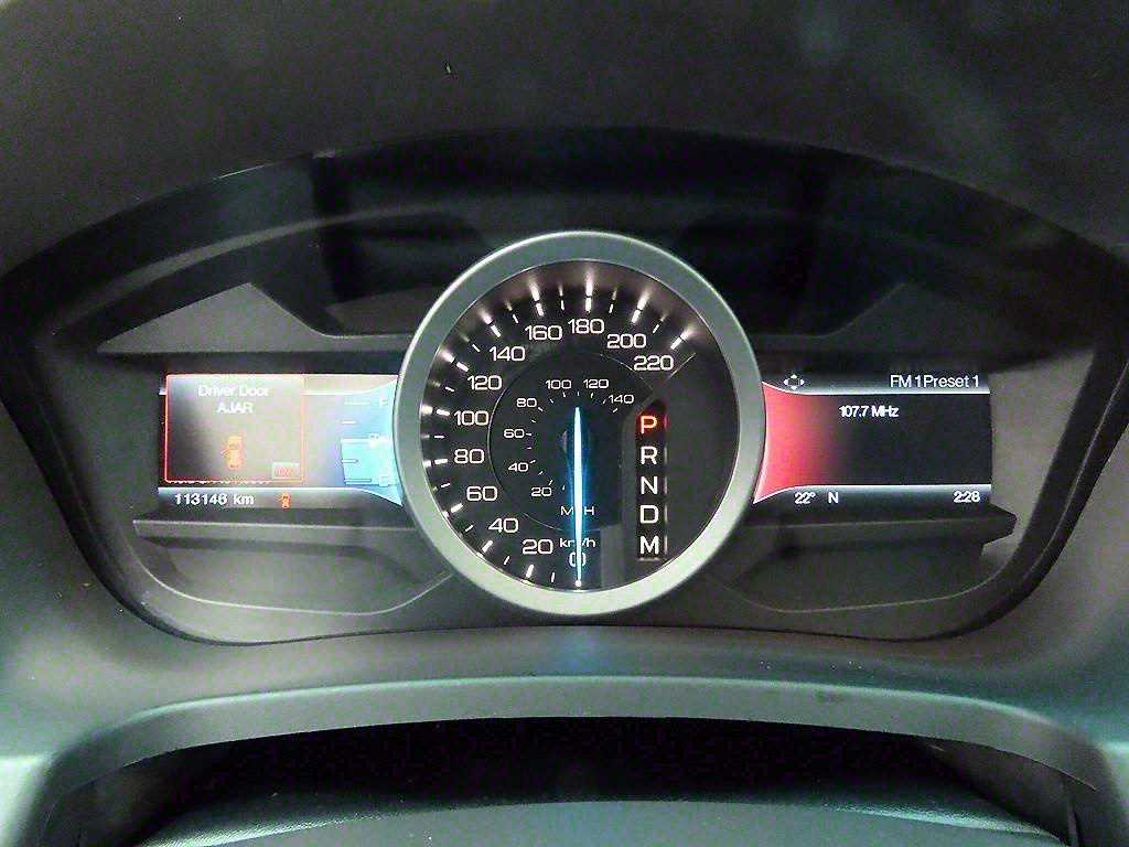 Ford Explorer - Vista 9