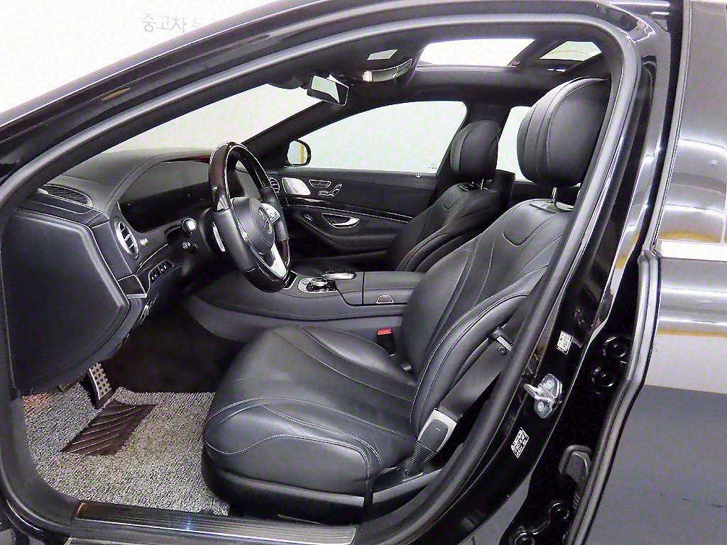 Mercedes Benz S Class - Vista 5