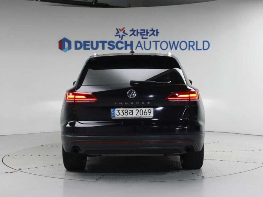 Volkswagen Touareg - Vista 4