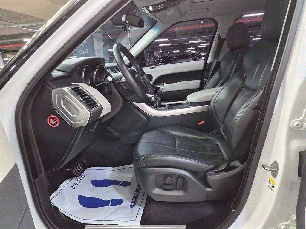 Land Rover Range Rover Sports - Vista 6