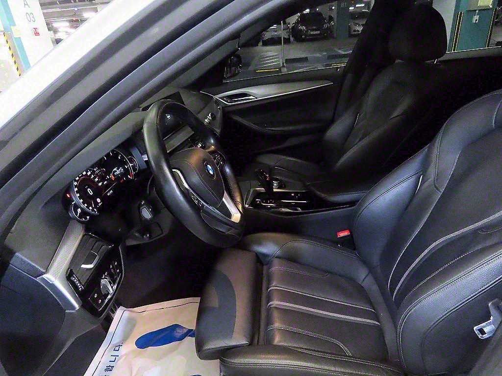 BMW 5 Series - Vista 6