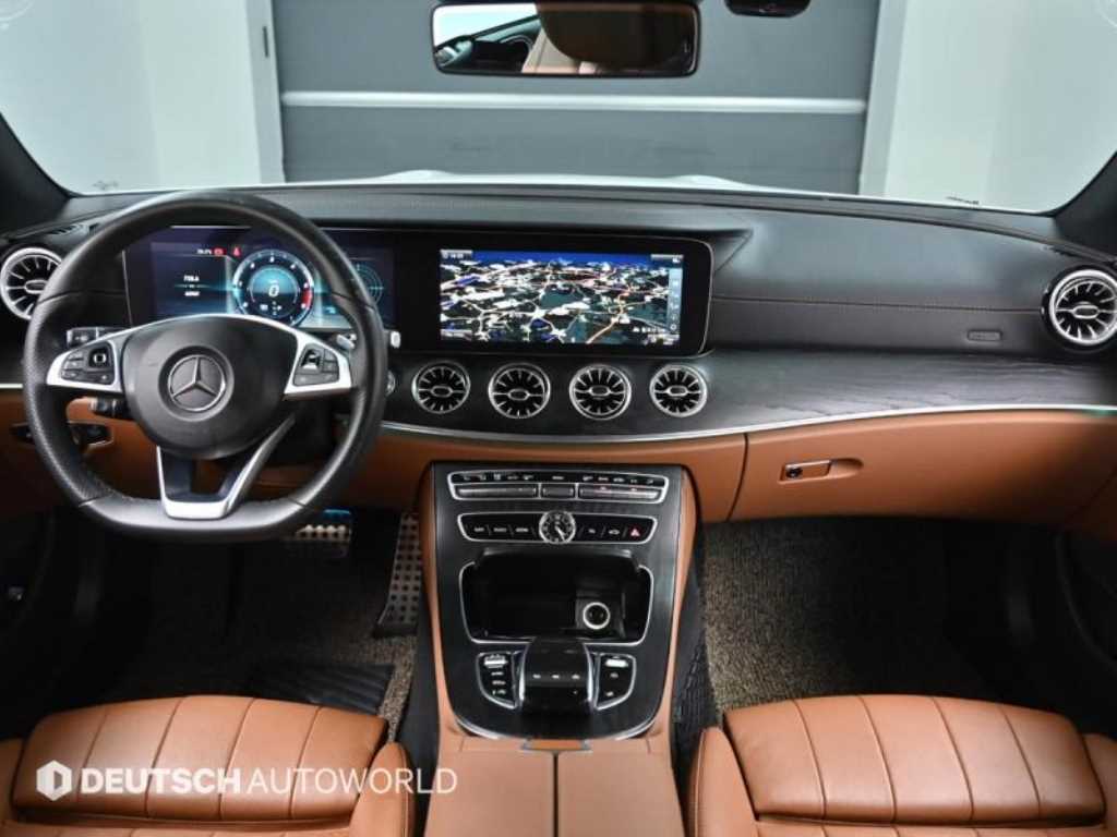 Mercedes Benz E class - Vista 5