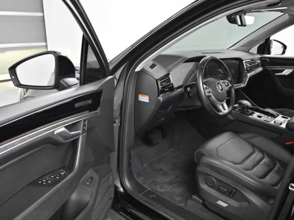 Volkswagen Touareg - Vista 11