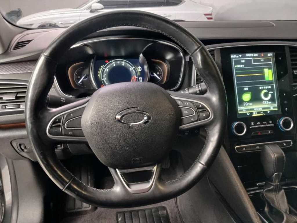 SAMSUNG SM6 - Vista 11