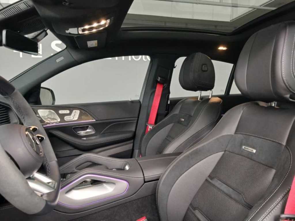 Mercedes Benz GLE Class - Vista 7