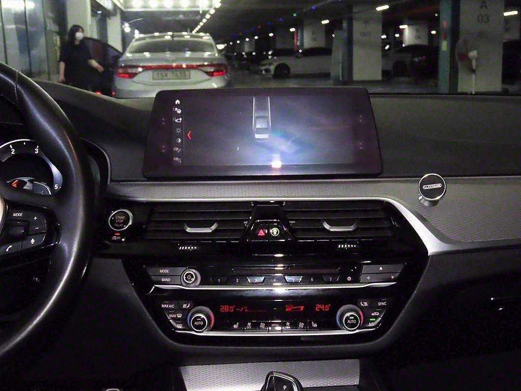 BMW 5 Series - Vista 11