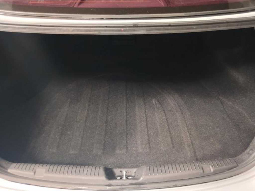 HYUNDAI Avante 2016 Plateado - Importación desde Corea - HF Imports Iquique - Foto 18