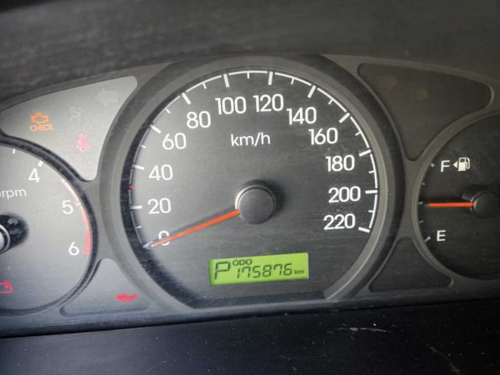 HYUNDAI Starex - Vista 9