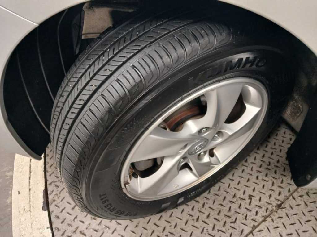 HYUNDAI Avante 2016 Plateado - Importación desde Corea - HF Imports Iquique - Foto 20