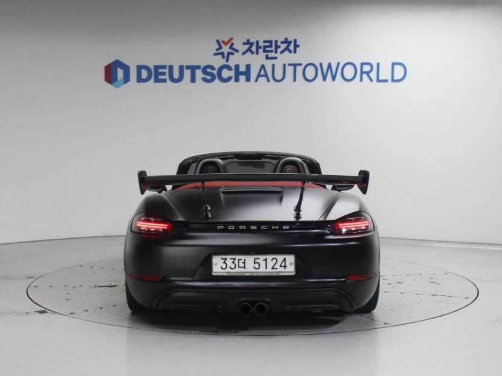 Porsche 718 - Vista 4