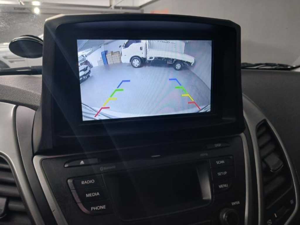 HYUNDAI Avante 2016 Plateado - Importación desde Corea - HF Imports Iquique - Foto 15