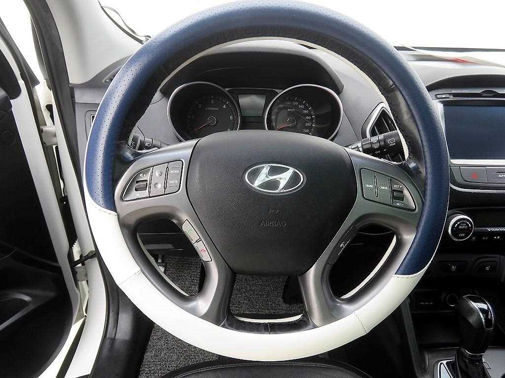 HYUNDAI Tucson - Vista 11