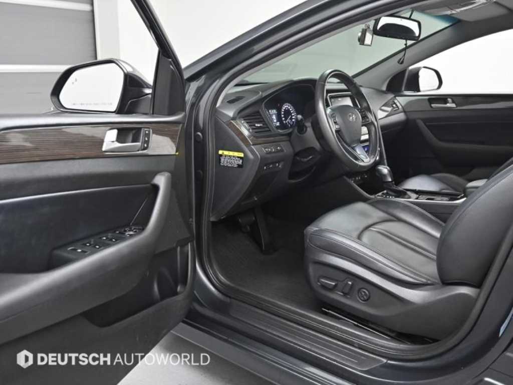 HYUNDAI Sonata - Vista 11