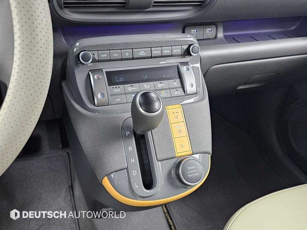 HYUNDAI Casper - Vista 9