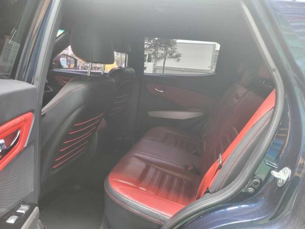 Ssangyong Tivoli - Vista 7