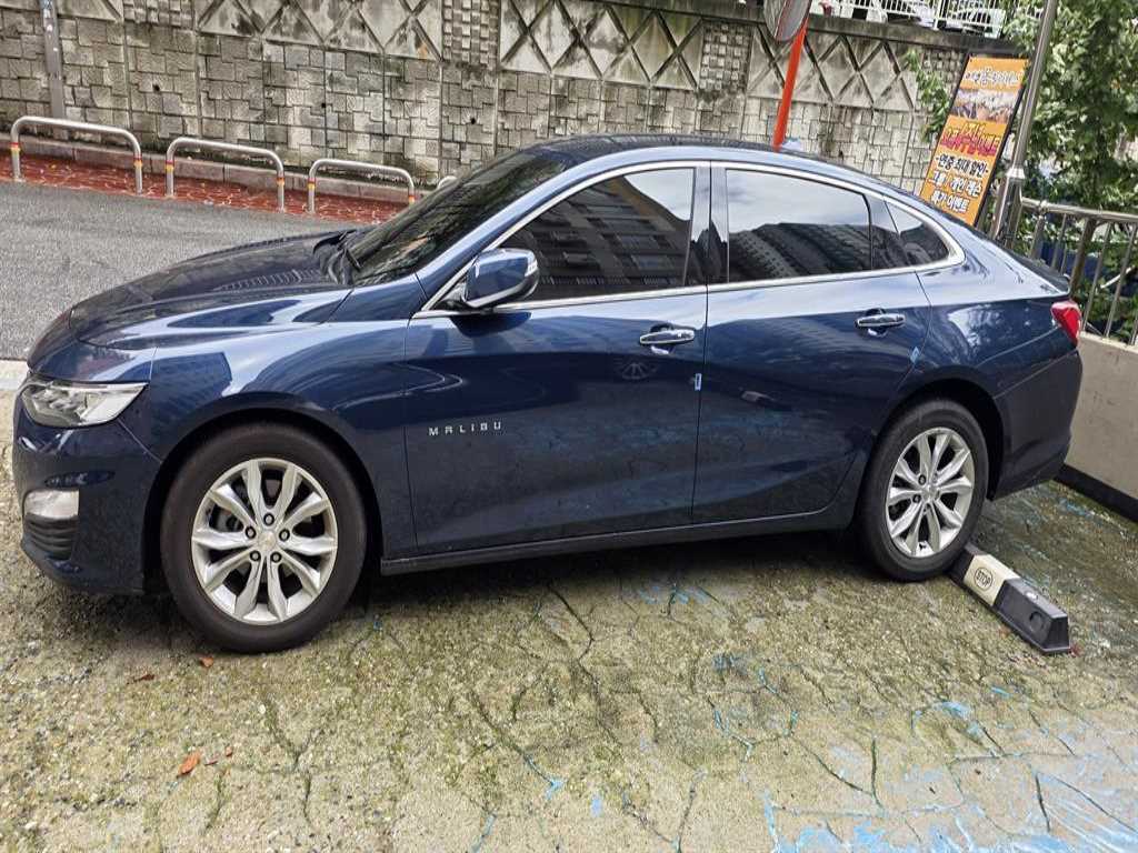 Chevrolet Malibu - Vista 2