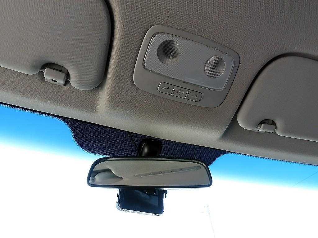 HYUNDAI Starex 2017 Gris - Importación desde Corea - HF Imports Iquique - Foto 15