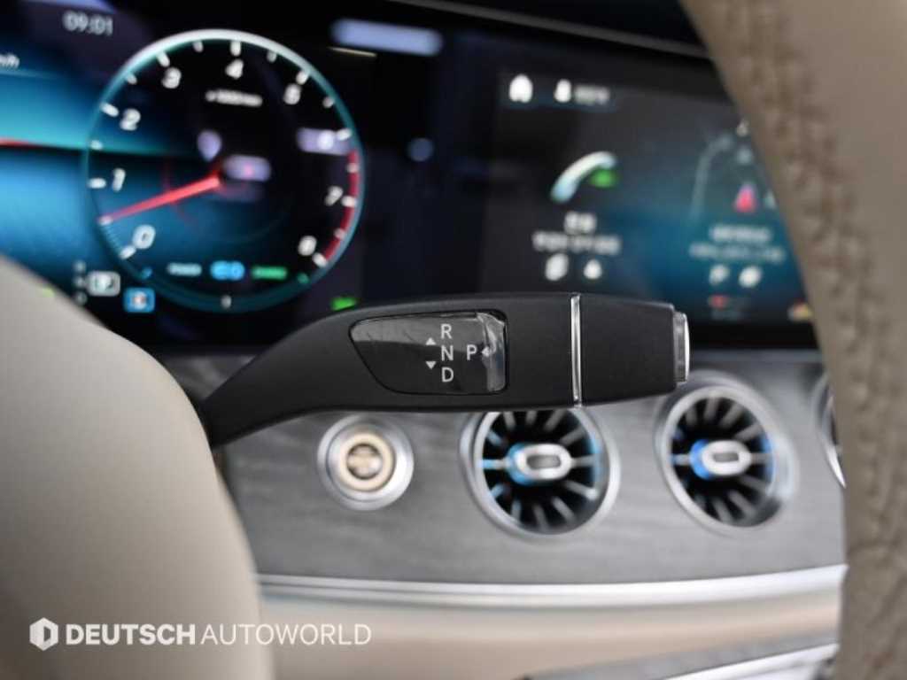 Mercedes Benz E class - Vista 9