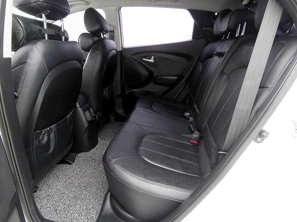 HYUNDAI Tucson - Vista 7