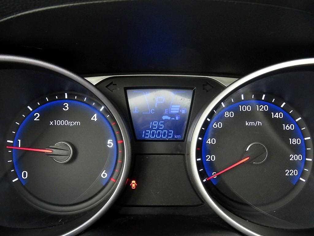 HYUNDAI Tucson 2014 Blanco - Importación desde Corea - HF Imports Iquique - Foto 13