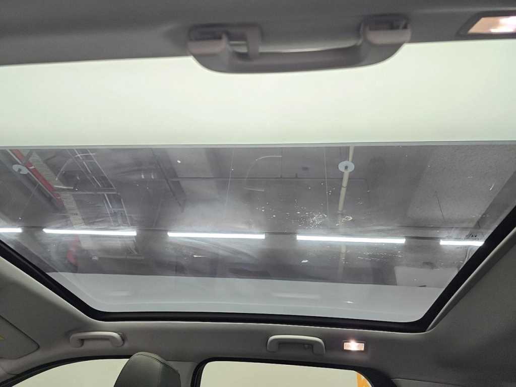 Land Rover Discovery Sports 2017 Blanco - Importación desde Corea - HF Imports Iquique - Foto 17