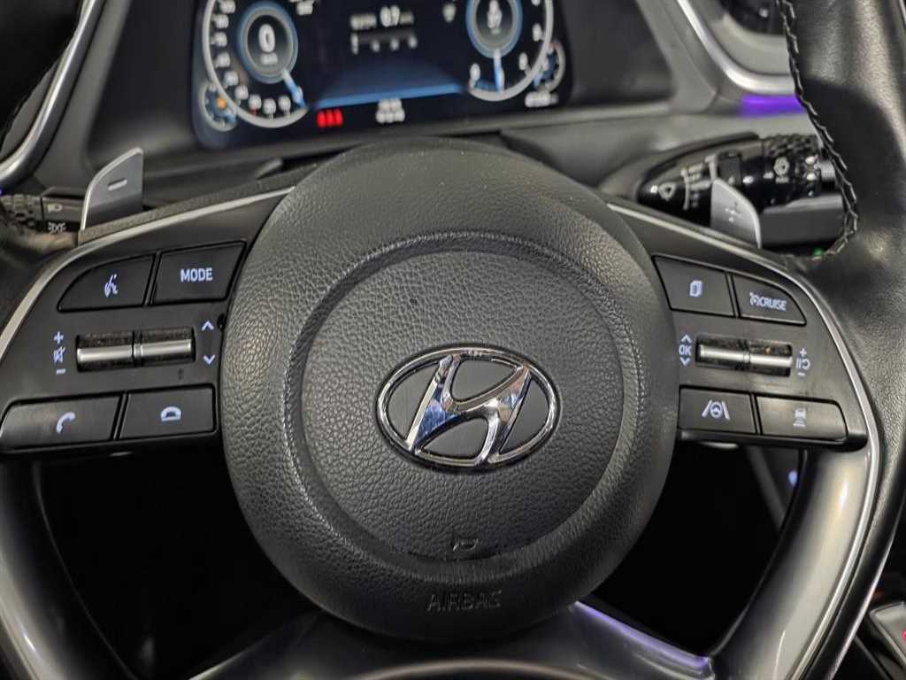 HYUNDAI Sonata - Vista 9