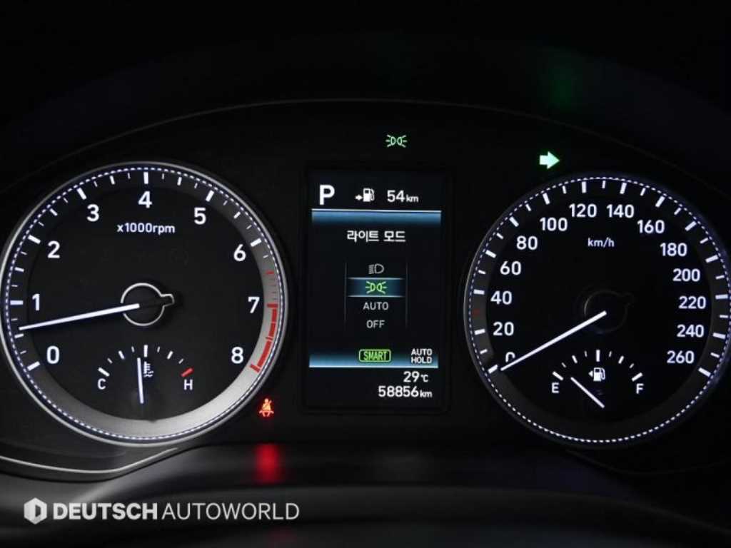 HYUNDAI Grandeur - Vista 8