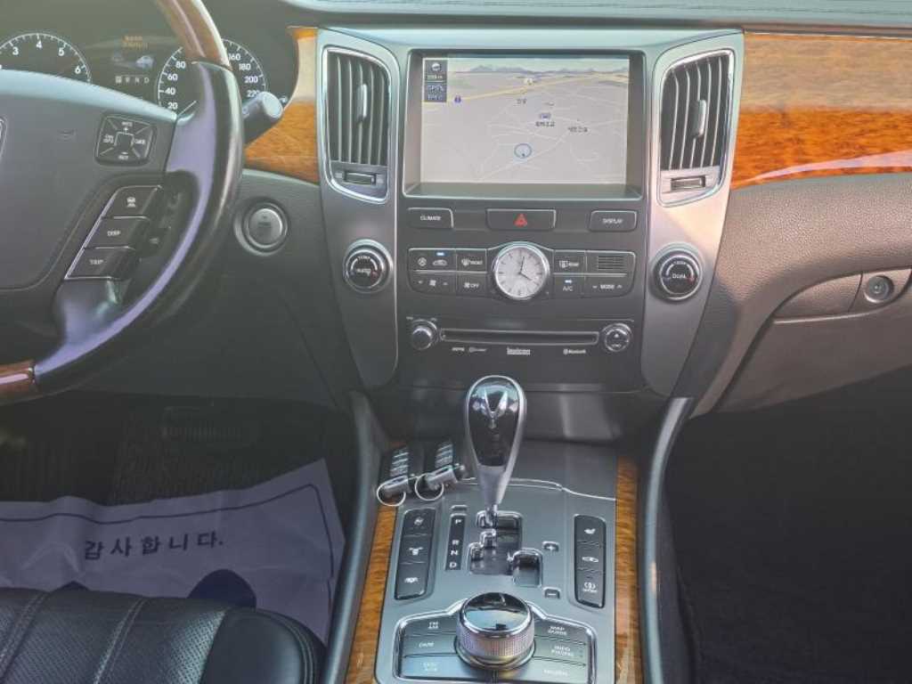 HYUNDAI Equus 2011 - Importación desde Corea - HF Imports Iquique - Foto 16