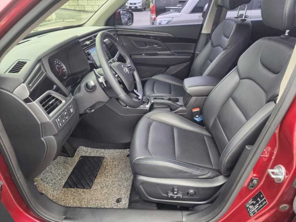 Ssangyong Korando - Vista 11