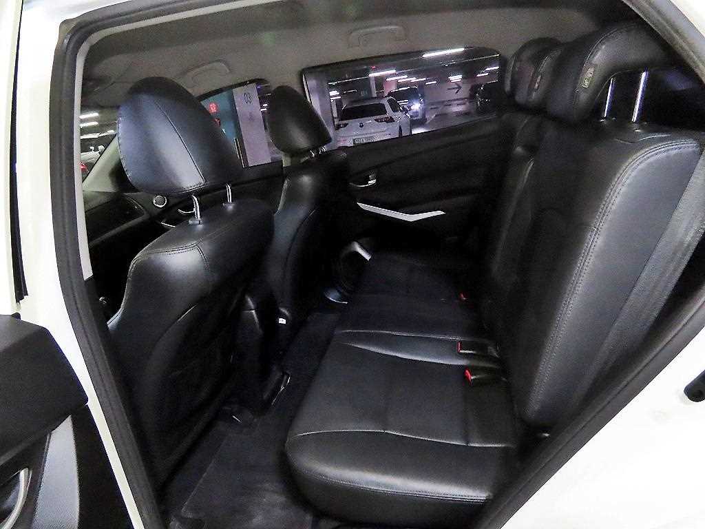 Ssangyong Korando - Vista 7