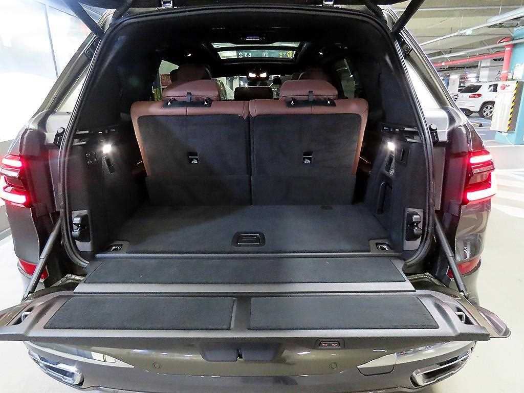 BMW X7 2023 Café - Importación desde Corea - HF Imports Iquique - Foto 16