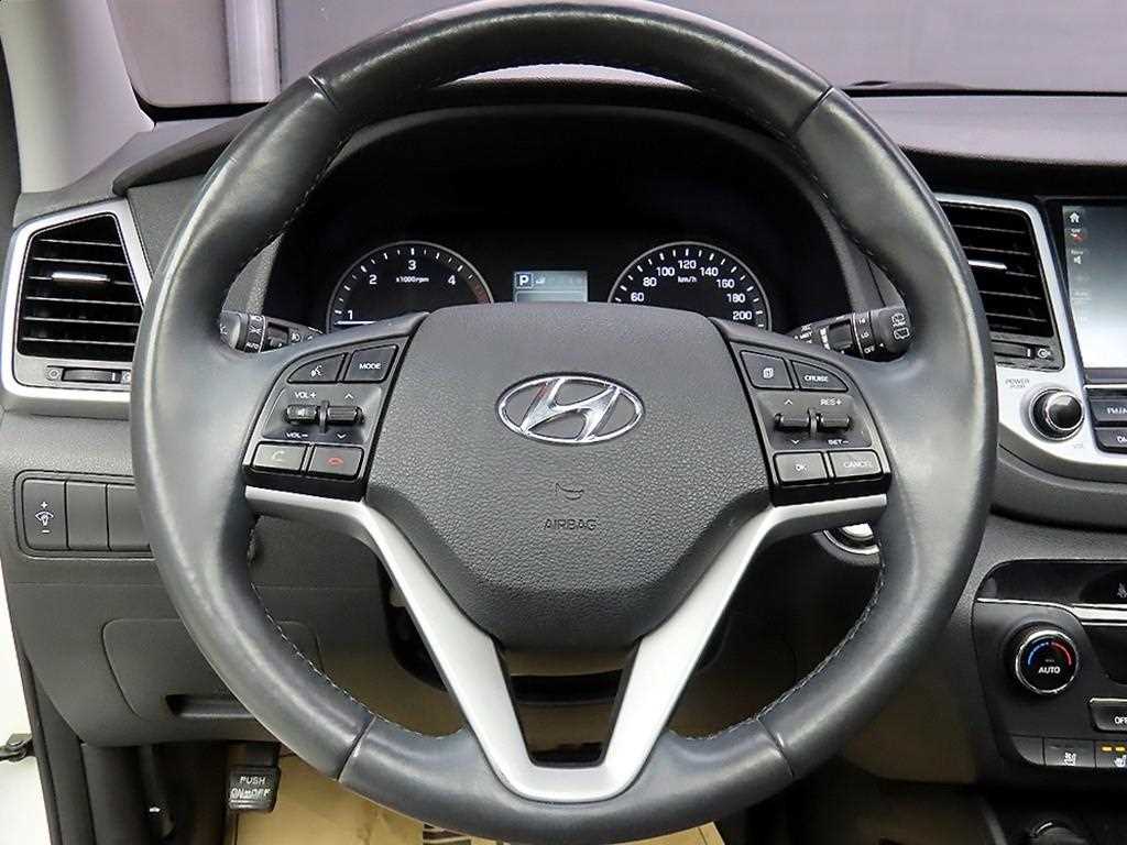 HYUNDAI Tucson - Vista 11