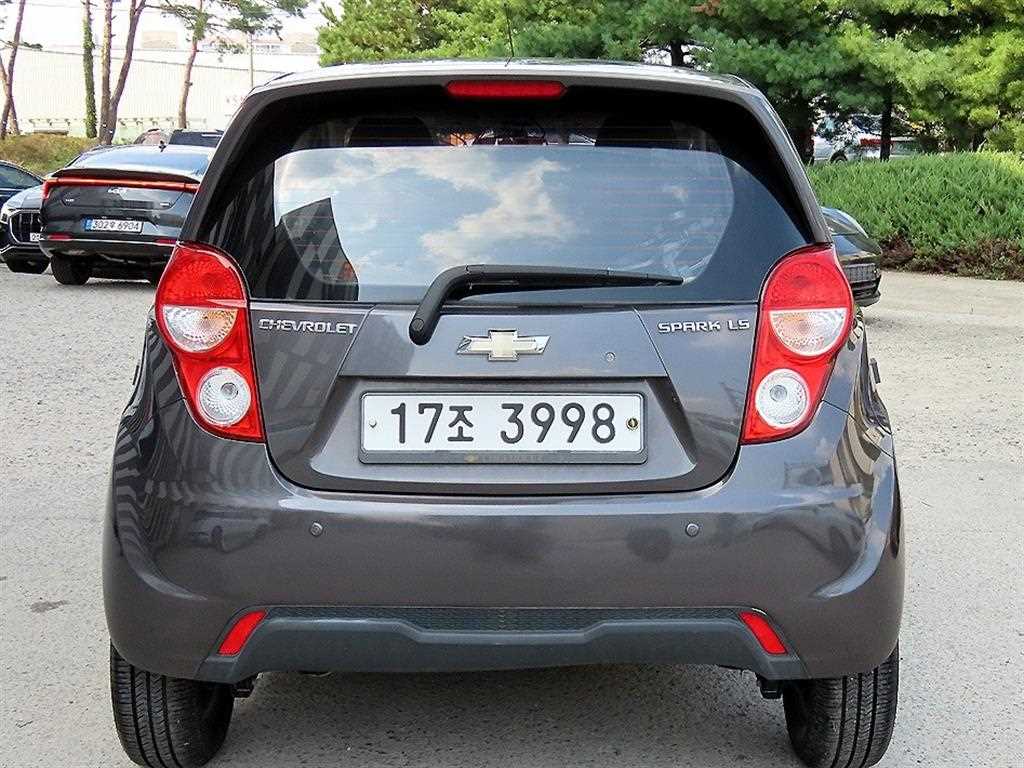 Chevrolet Spark - Vista 4