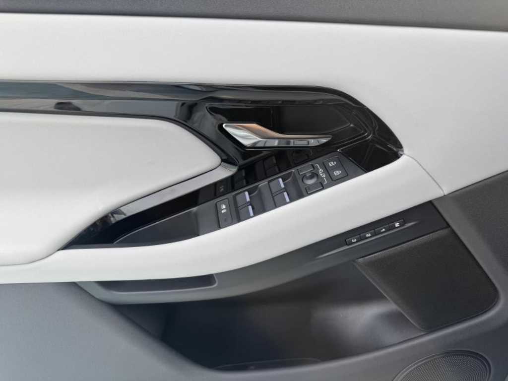 Land Rover Range Rover Bike 2025 - Importación desde Corea - HF Imports Iquique - Foto 13