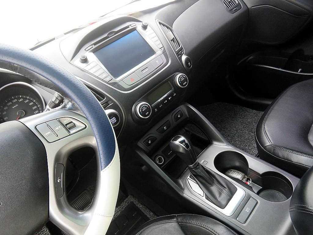 HYUNDAI Tucson - Vista 12