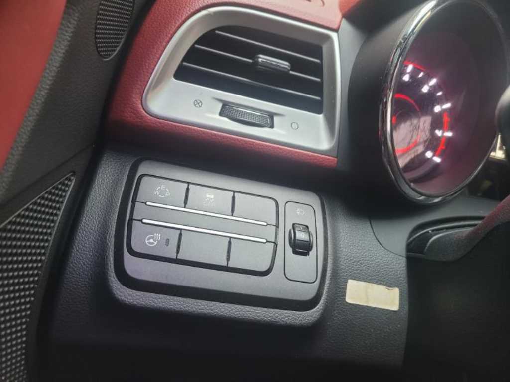 Ssangyong Tivoli - Vista 8