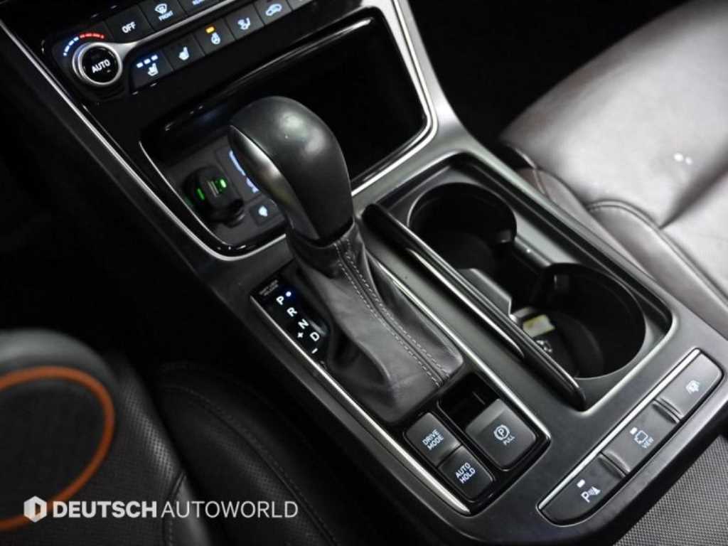 HYUNDAI Grandeur - Vista 9